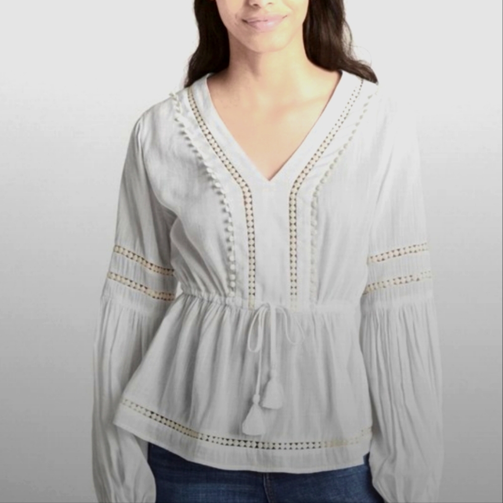 Gap Blouson Sleeve Pom-Pom Trim V-Neck Tall Blouse